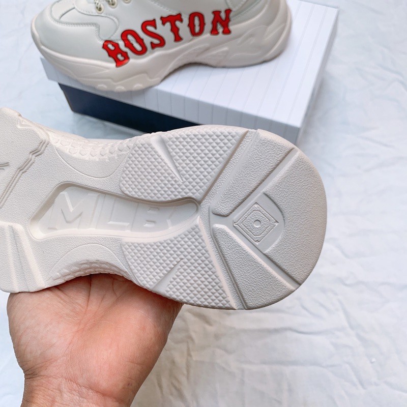 [Tặng hộp và quà theo yêu cầu]Giày thể thao hoạ tiết nam nữ | BigBuy360 - bigbuy360.vn