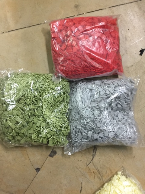 Dây treo tag mác quần áo các màu, gói 1.000c