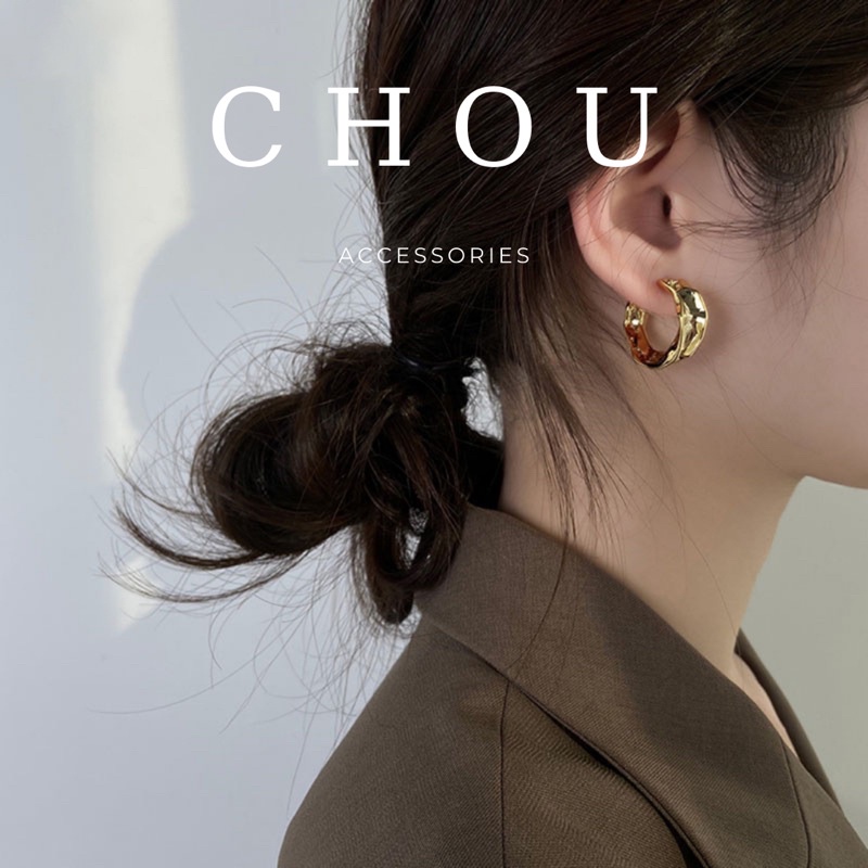 Khuyên Tai Chữ C | CHOU ACCESSORIES |