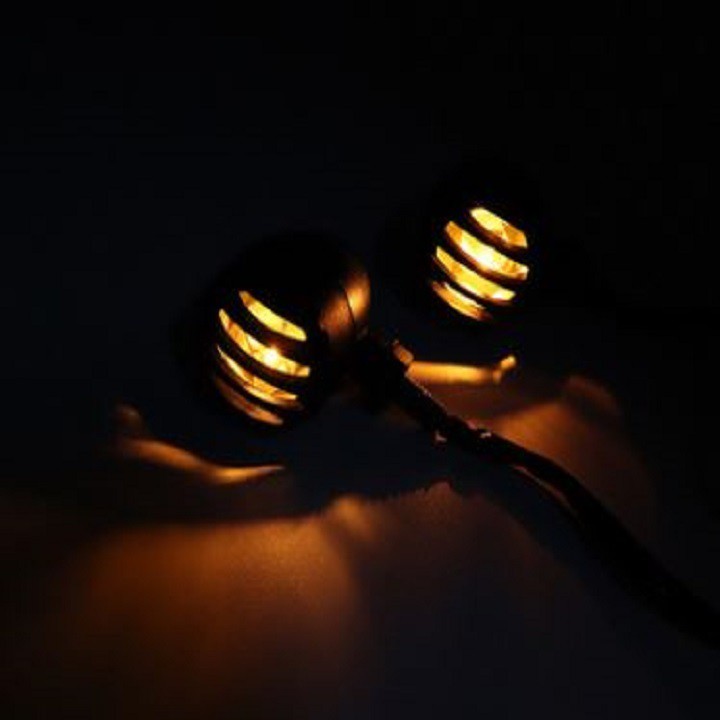 Đèn xi nhan lưới sắt dạng hột vịt độ classic cafe racer