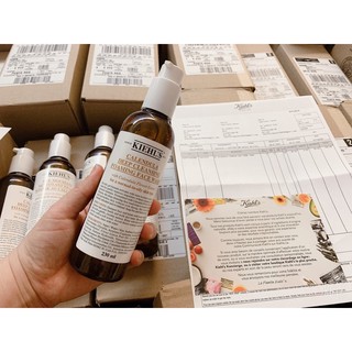 Sữa rửa mặt hoa cúc Kiehl’s