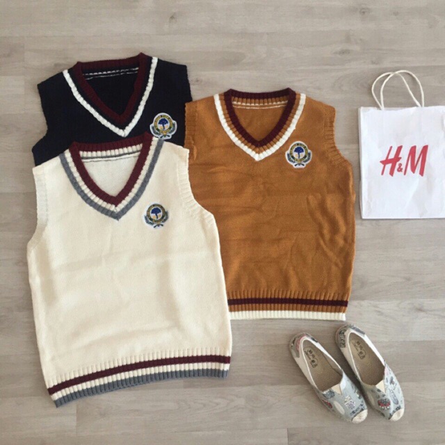 Áo len gile nữ sinh Hàn Quốc phối viền siêu xinh | BigBuy360 - bigbuy360.vn