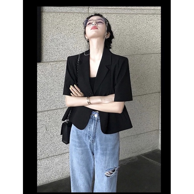 Áo blazer cộc tay croptop đen 2 cúc, áo khoác vest dáng ngắn dáng lửng phong cách Hàn Quốc MINXY SHOP