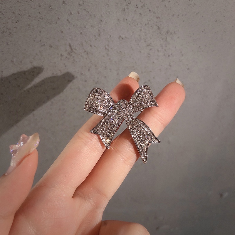 Ghim Cài Áo Hình Nơ Đính Đá Lấp Lánh Cao Cấp