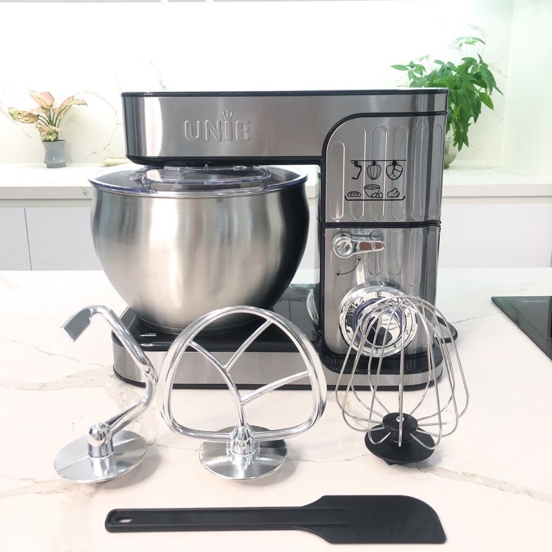 Máy nhồi bột đa năng Unie EM5 (8 Lít)