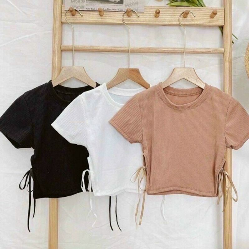 Áo croptop cổ tròn đan dây eo