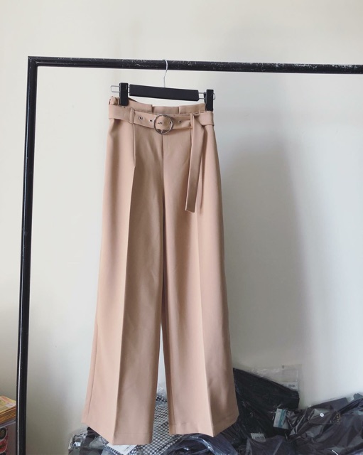 Quần suông cạp xếp ly đai tròn | BigBuy360 - bigbuy360.vn