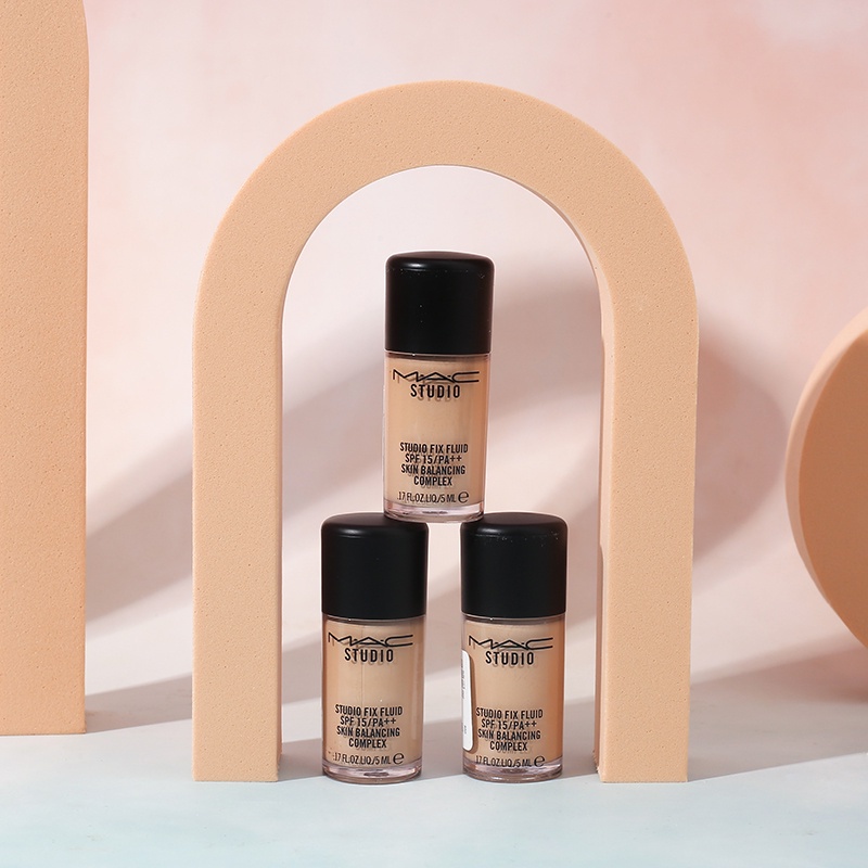 Kem Nền Dạng Lỏng Mac 5ML SPF15/PA++ Che Khuyết Điểm Kiềm Dầu
