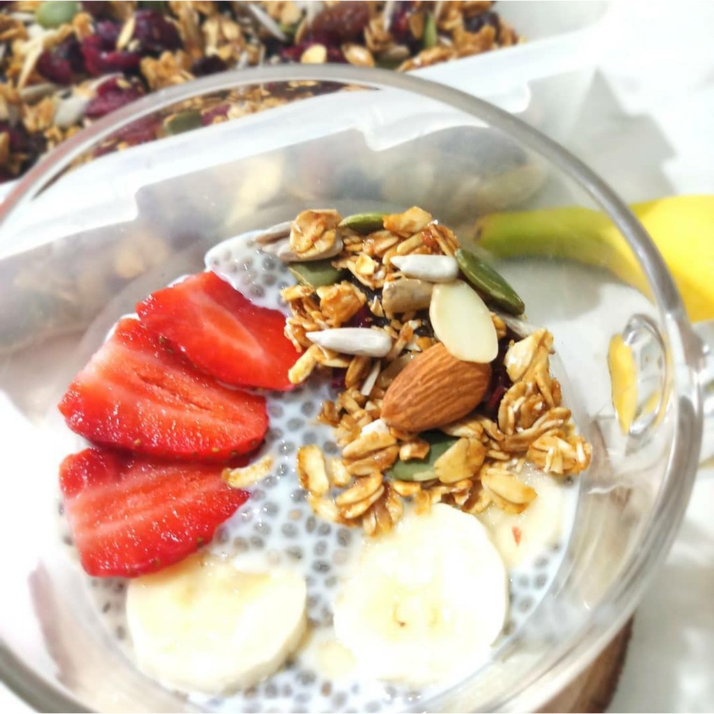 GRANOLA HOMEMADE nhiều hạt quả sấy 500g- ngũ cốc giảm cân, ăn kiêng, dinh dưỡng buổi sáng | BigBuy360 - bigbuy360.vn