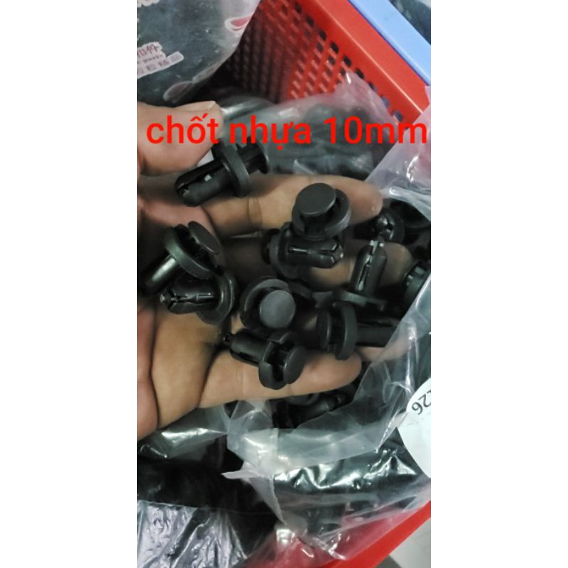 chốt nhựa đinh tán 10mm cho tô tô