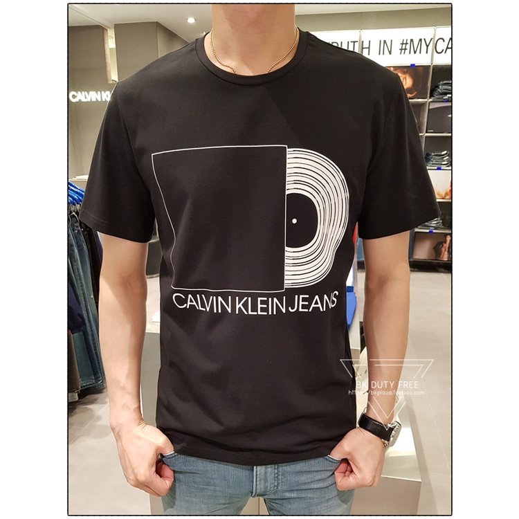 Áo Thun Ngắn Tay In Logo Calvin Klein Thời Trang Cho Nam