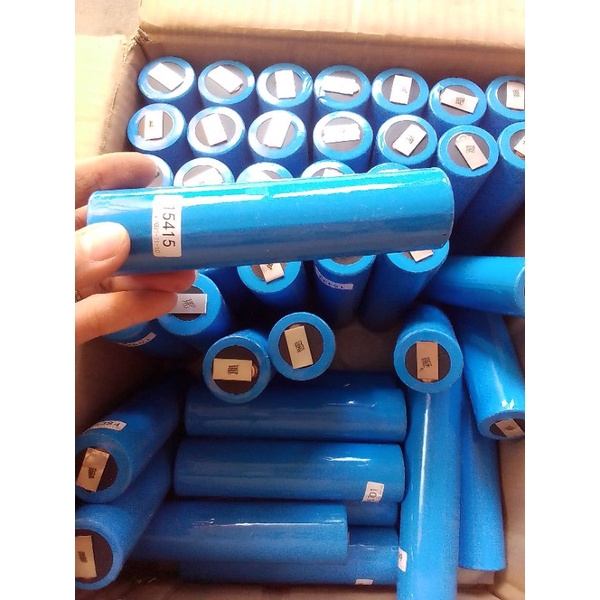 Pin lithium 3,2v-15ah 2 đầu bắn kẽm  tặng thêm khung