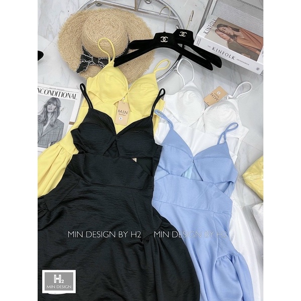 Sẵn_Váy maxi 2 dây khoét eo có mút ngực lên form siêu đỉnh