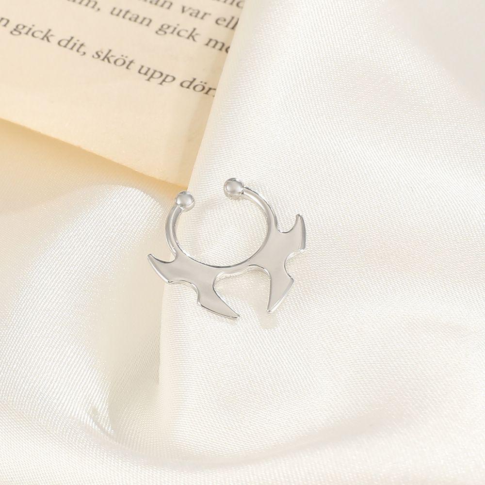 Khuyên Mũi Hình Chữ U Bằng Đồng Cá Tính Không Xỏ Lỗ VANES1 Dành Cho Bạn Nữ