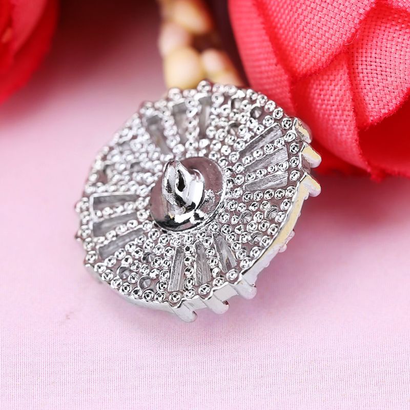 Nút Kẹp Thêu Chữ Thập Đính Đá Zircon DIY