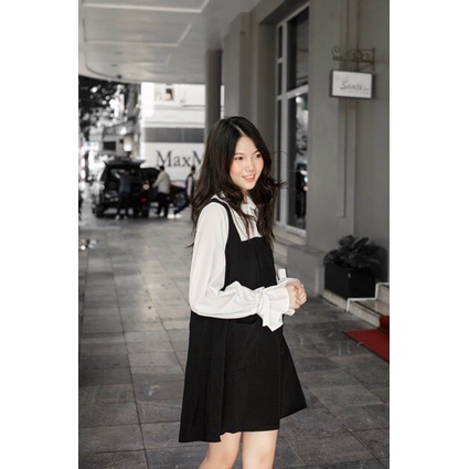 VÁY THẮT NƠ TAY DÁNG SUÔNG 2 MÀU SIÊU XINH