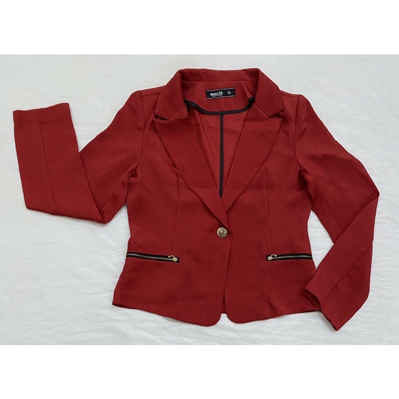 Áo vest đỏ Ninomaxx phối dây kéo túi (S, M, XL) - Thanh lý vnxk