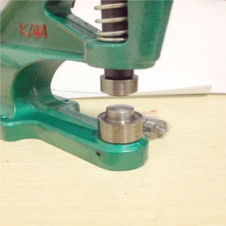 Máy dập cúc KAM