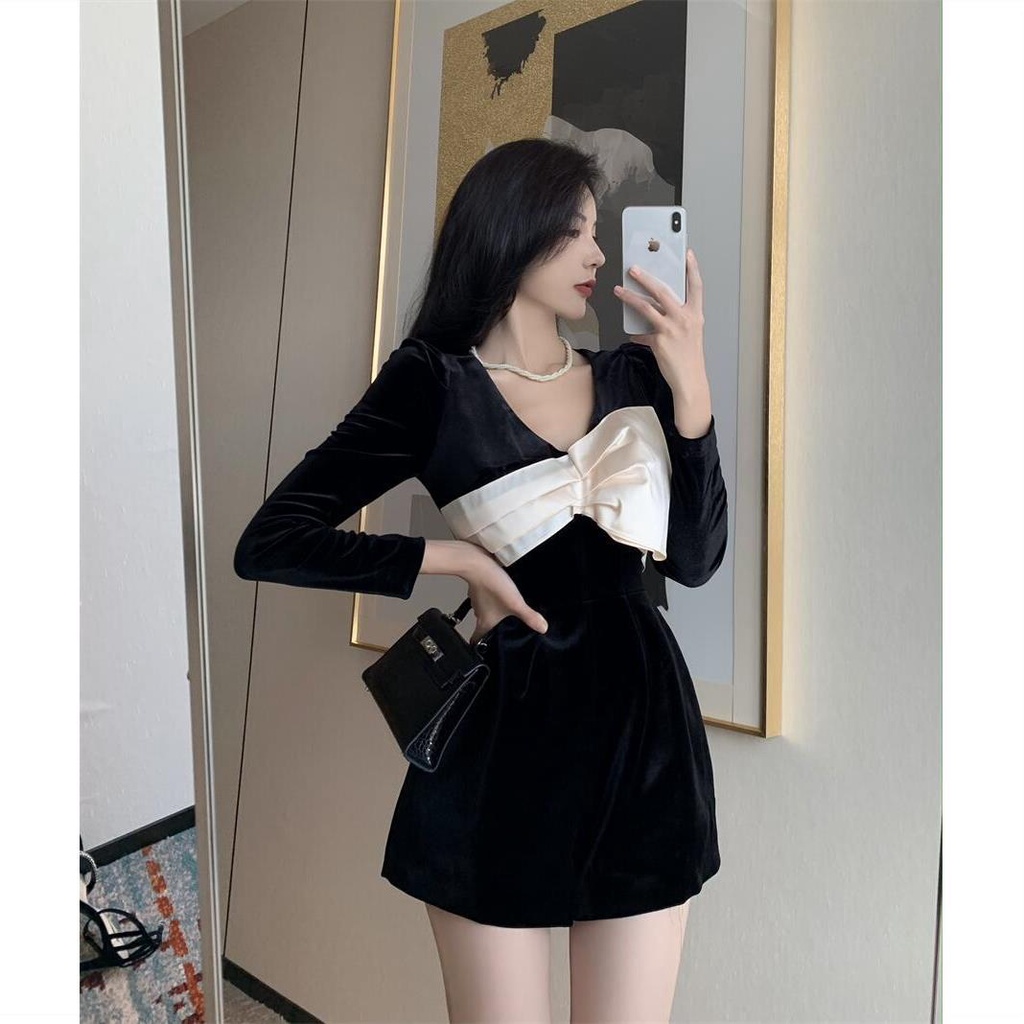 Áo liền quần Nhung Ống Rộng Tay Phồng Đính Nơ Xinh Xắn Theo Phong Cách Mùa Thu | BigBuy360 - bigbuy360.vn