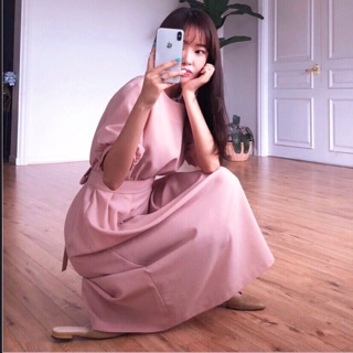 Đầm hồng nút sau thắt eo, váy dạo phố vnxk (kèm hình thật)
