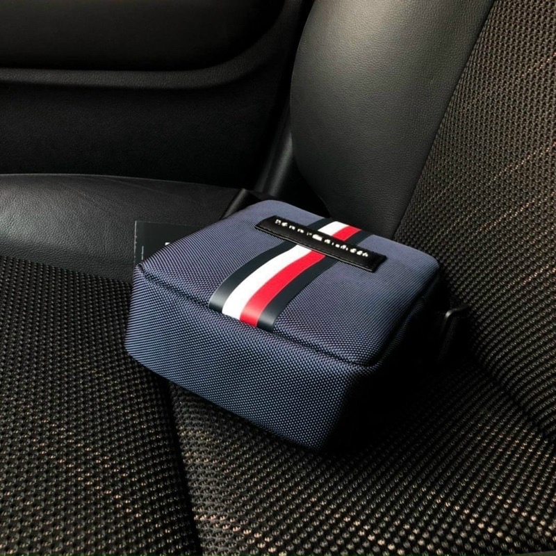 TNS-Túi đeo chéo nam form hộp dây đeo bản to cá tính hottrend Tommie Uptown bag for men-chất liệu chuẩn màu xanh navy