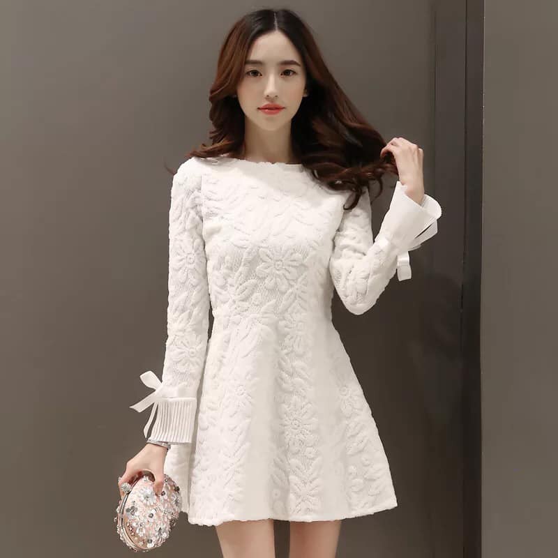 Đầm Ren Gân Nổi