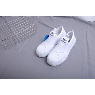Giày nữ Adidas quai chéo