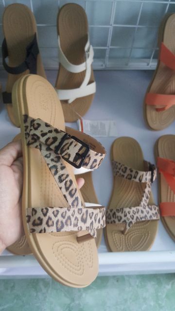 Dép xỏ ngón cá sấu Tulum Toe Post 2020