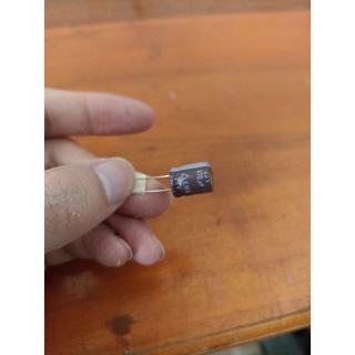 Tụ hoá 25v 470uf
