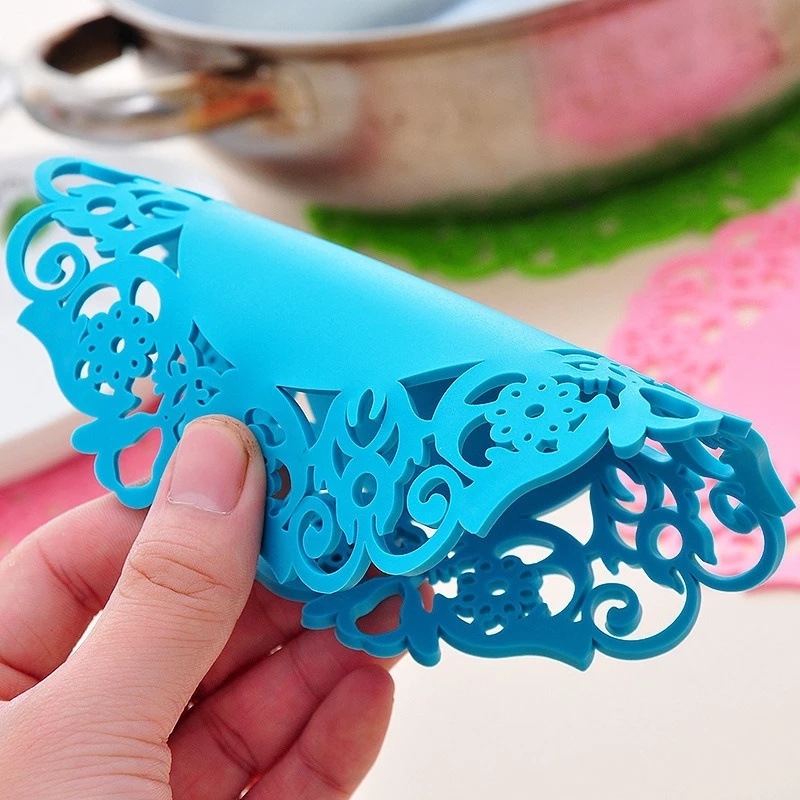 1 Đế Lót Ly Chống Trượt Chống Bỏng Hình Hoa Sáng Tạo