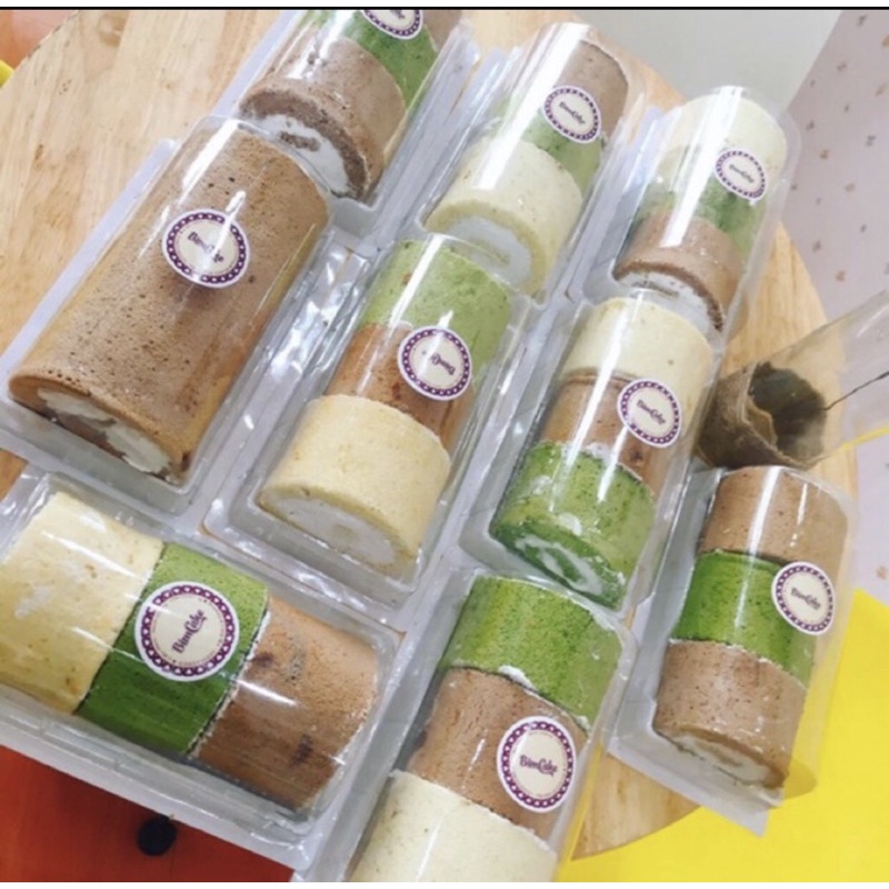 HỘP H19 ĐỰNG BÁNH BÔNG LAN CUỘN- Bánh khúc  cây