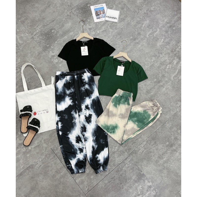 SÉT BỘ CROPTOP LOANG THỂ THAO SIÊU HOT 1111lt