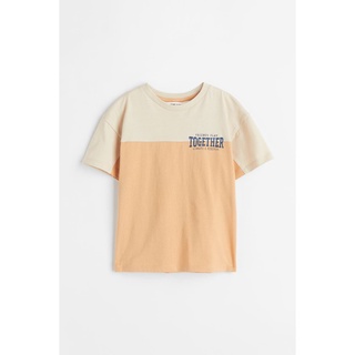Áo thun H&M cho bé (hoạ tiết chữ Together)