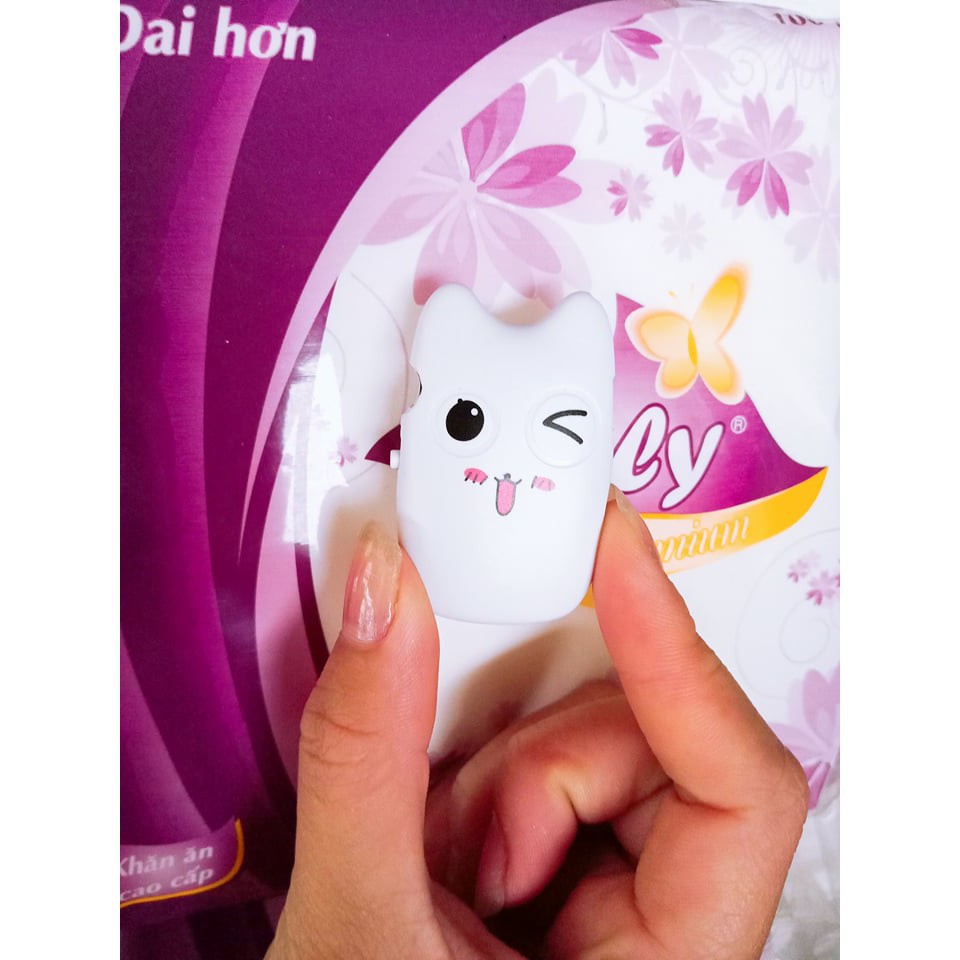 Máy nghe nhạc mèo nháy mắt dễ thương mp3 hỗ trợ thẻ nhớ 8gb sd tf + tai nghe chất lượng cao