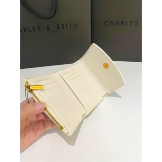Ví charles.and.keith hàng xuất