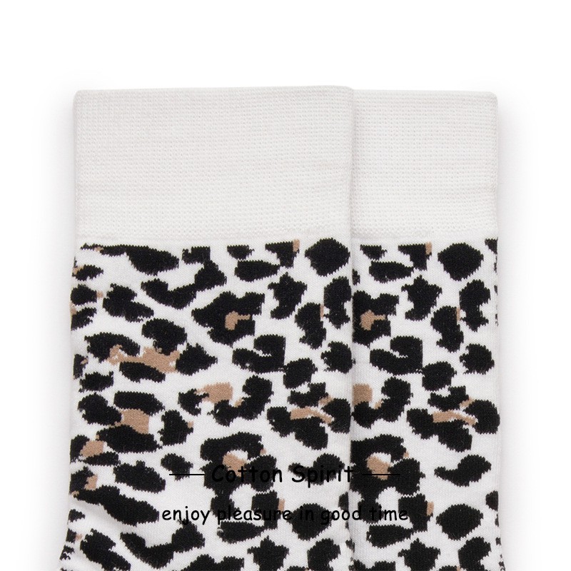 Tất Nam Nữ Cotton Cổ cao Vớ nam nữ cổ cao Thiết kế Cá tính dày dặn in hình họa tiết báo Xuân Thu