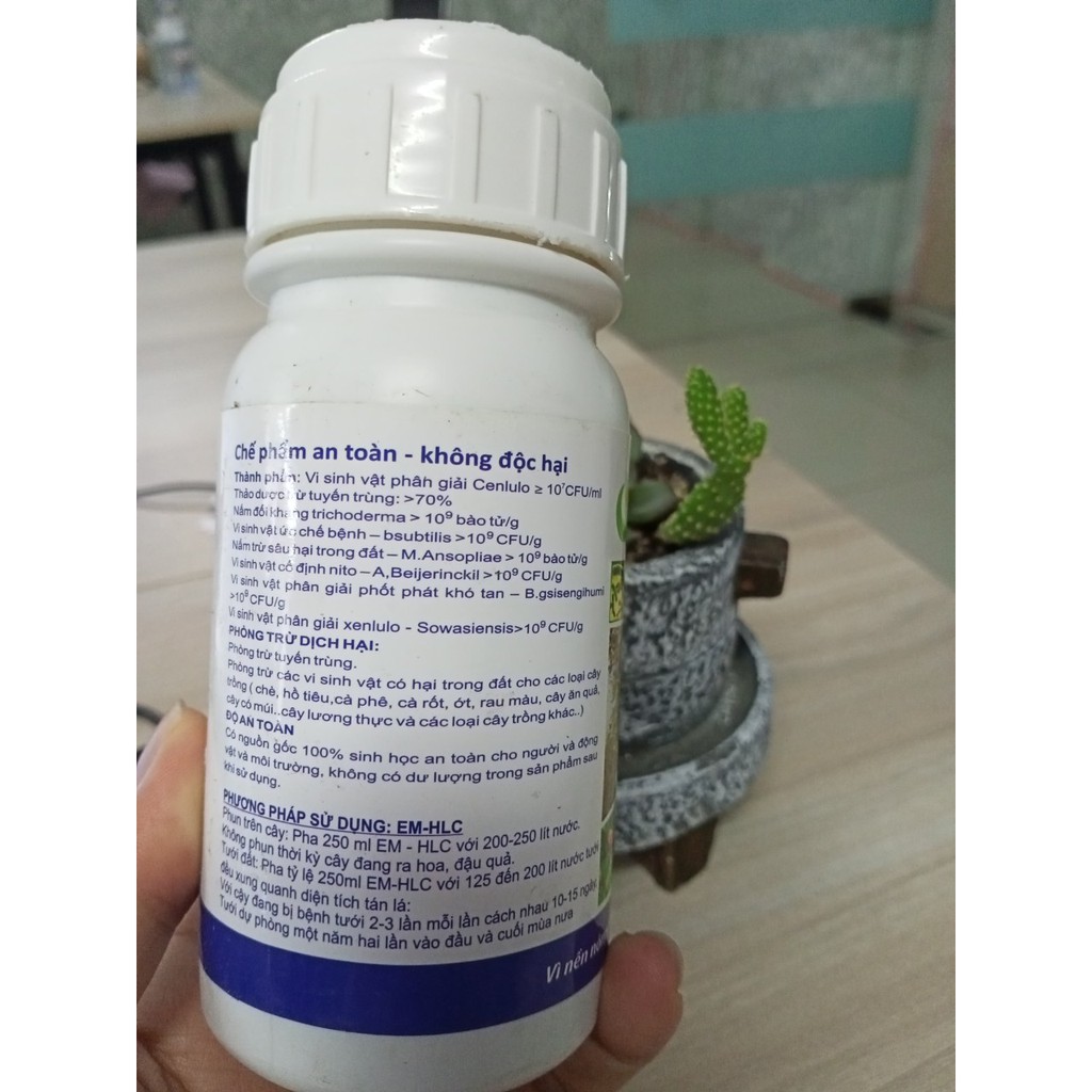 CHẾ PHẨM SINH HỌC EM HLC HÀ NỘI 250ml  (đặc trị tuyết trùng, vàng lá thối rễ)