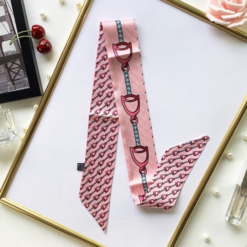 Khăn quấn túi xách màu hồng - Maben