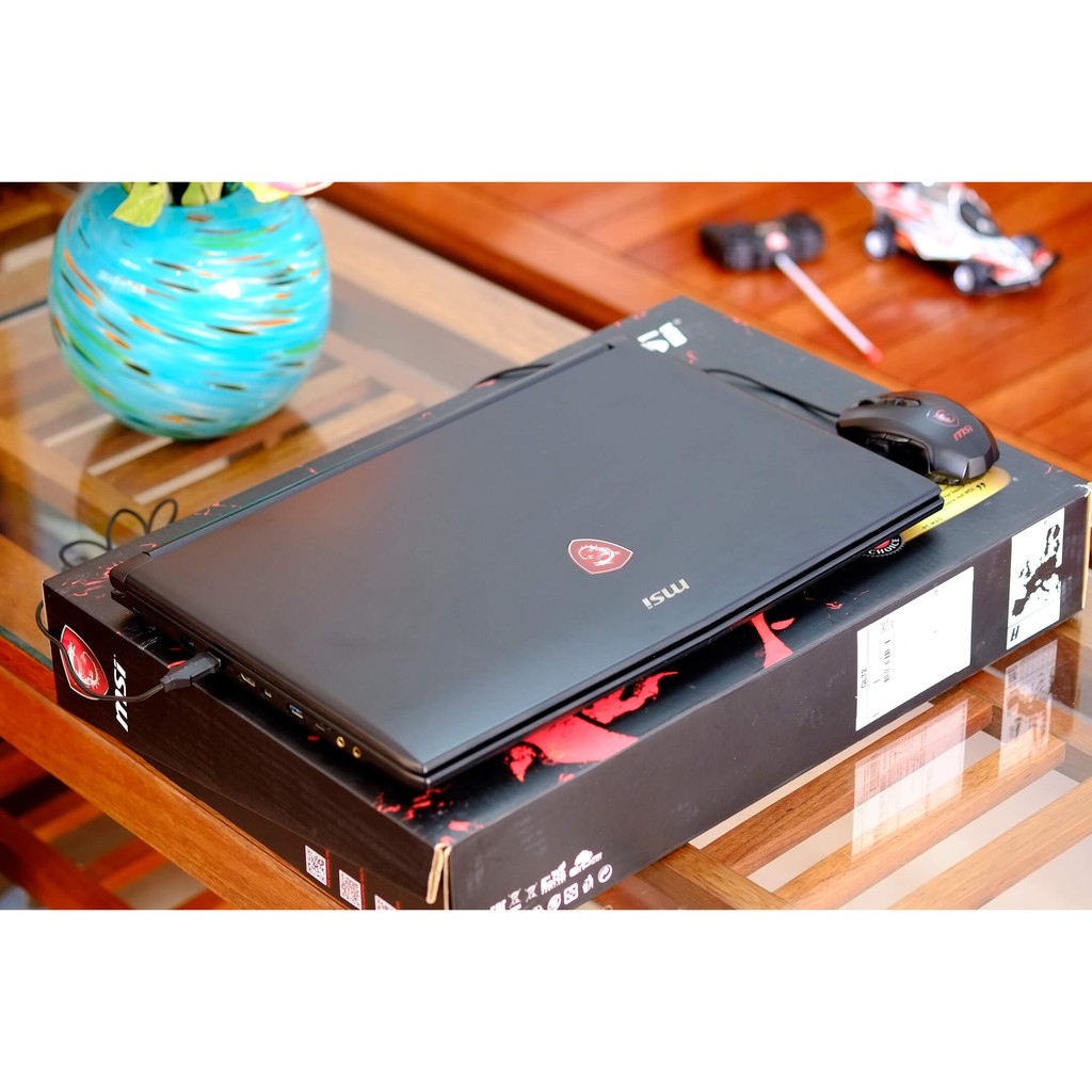 Laptop Gaming MSI GL72M 7REX i7 7700HQ / Nvidia GTX 1050Ti 4GB cũ giá rẻ