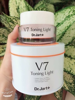 KEM TRẮNG DA NGÀY ĐÊM V7