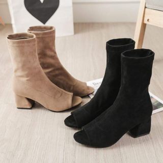 Ankleboot da lộn hở mũi gót vuông