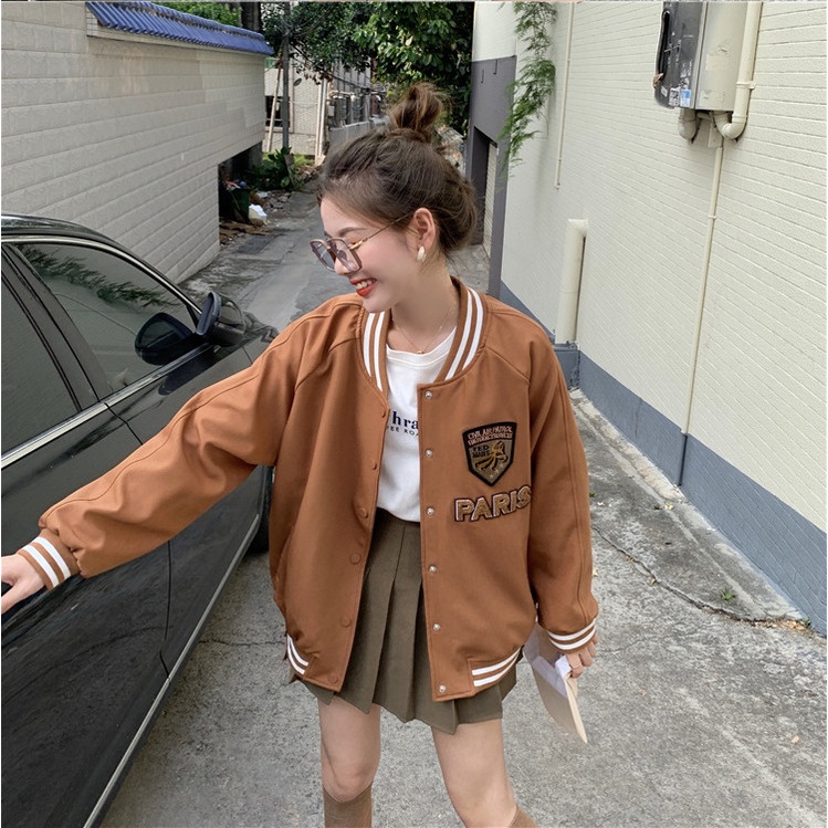 Áo Bomber Ulzzang nâu nữ Paris ngực cúc bấm - dáng rộng thêu Logo