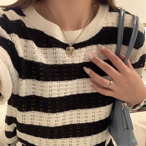 Áo Dệt Kim Ngắn Tay Form Rộng Họa Tiết Kẻ Sọc Phong Cách Retro Nhật Bản Cho Nữ