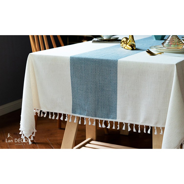 Khăn trải bàn đẹp Landecor nền trắng sọc xanh nhã nhặn - TB455