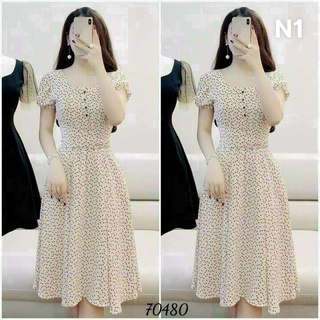 Đầm chấm bi xoè