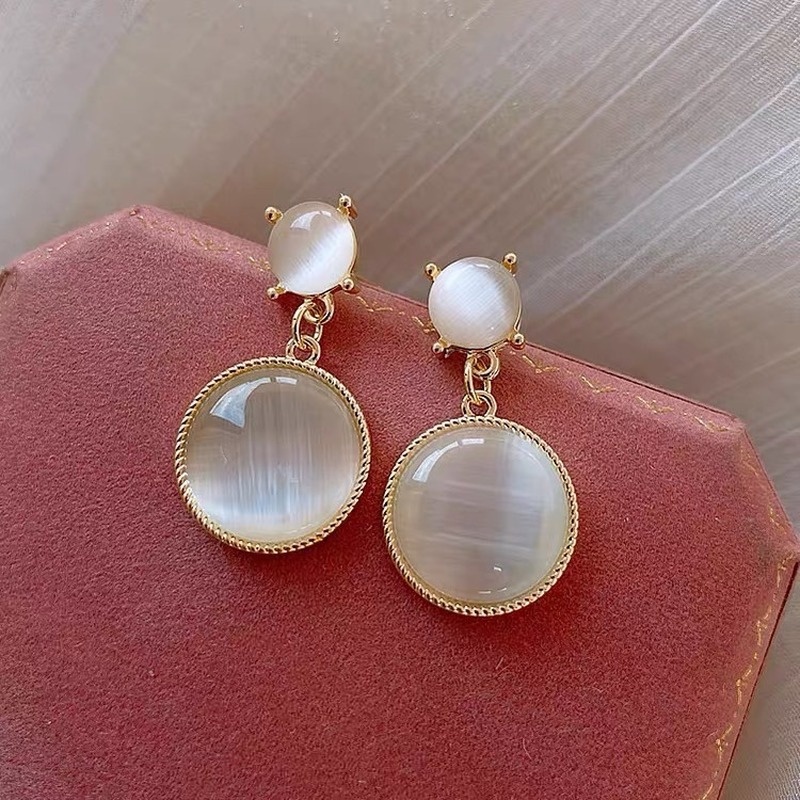 Bông tai đính đá opal tròn thời trang Hàn Quốc sành điệu