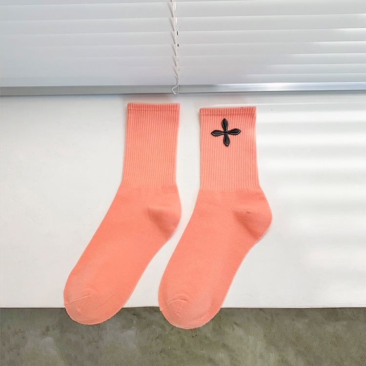 Vớ Thể Thao Màu Sắc Ngọt Ngào Thời Trang Xuân Hè 2022 Cho Nữ