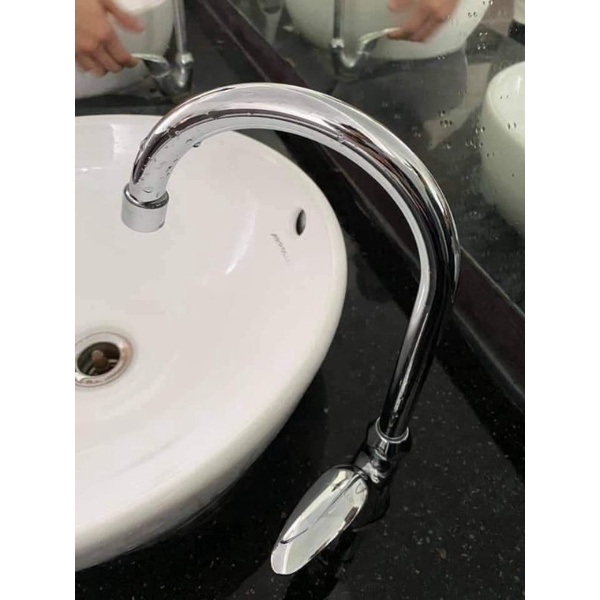 Chai tẩy DrC 4G Plus 300ml tẩy cặn canxi vòi sen inox kính nhà tắm siêu sạch hàng chính hãng