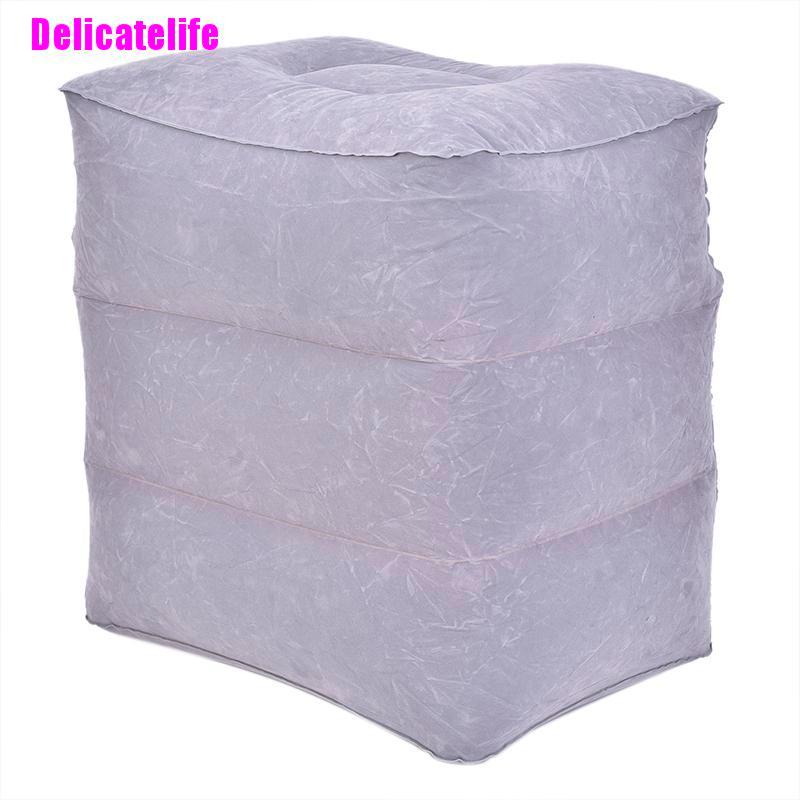 Đệm gác chân bơm hơi tiện lợi khi đi du lịch