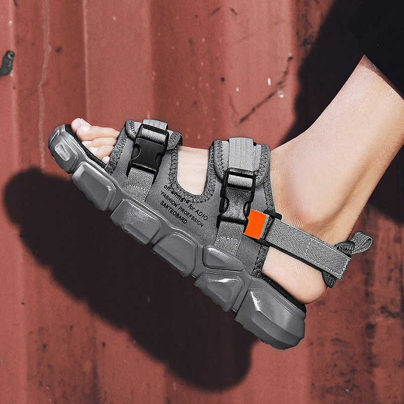 Dép sandal thể thao đi biển đế dày hấp thụ sốc chống trượt thời trang mùa hè dành cho nam